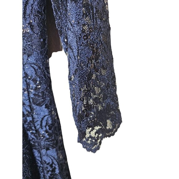 New with Tags TAHARI Embellished Lace Gown SZ 2 in Navy - Picture 7 of 9